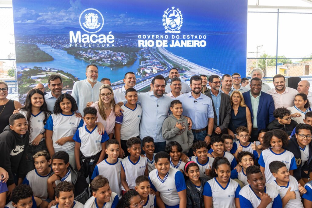 Inauguração Escola Estadual Macaé