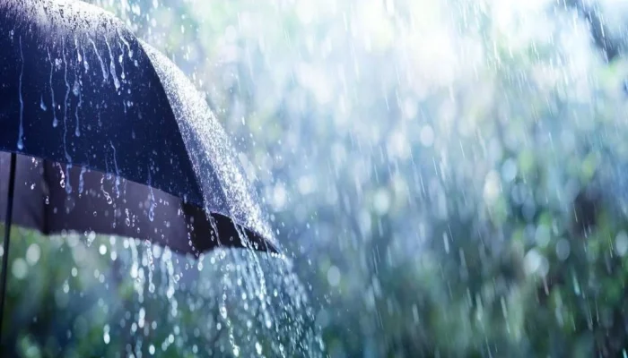 chuva-forte-e-frente-fria-guarda-chuva-inmet